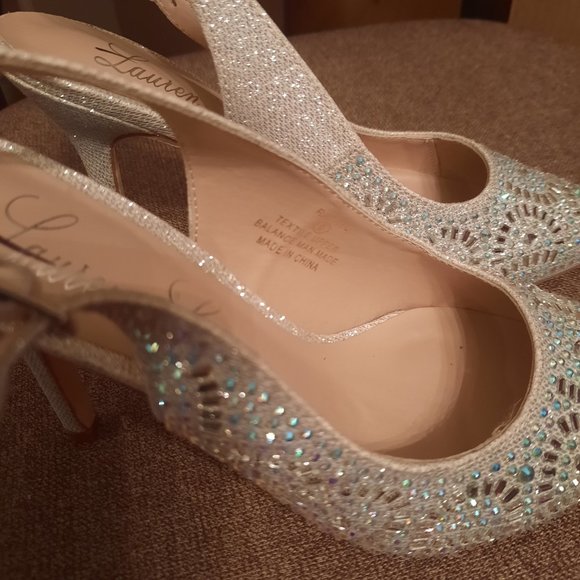 Lauren Lorraine Rachel Silver Rhinestone Pump, size 6 - Picture 4 of 6